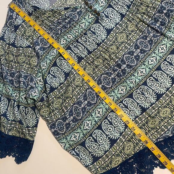 Catherines Pintucked Henley Top Womens Size 2X  Green & Blue Paisley Boho Tunic - Picture 6 of 6